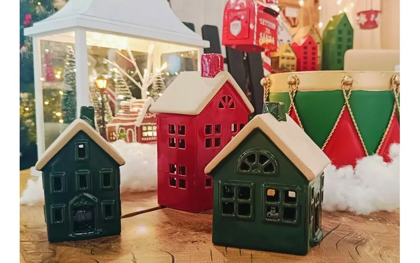 Art-Pol Figurka świecąca Domek ceramiczny czerwony średni 8056 Discount