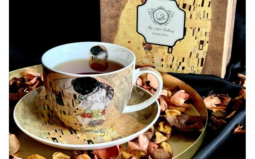 Duo Filiżanka porcelanowa 400 ml + spodek The Kiss Sale