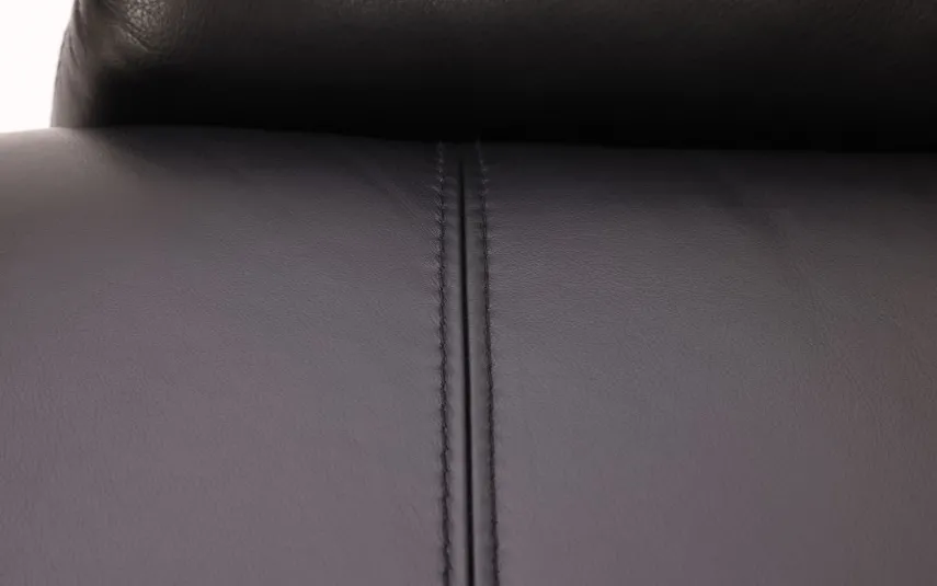 Hauss Fotel 273628 Utario Velvet 2962 Clearance