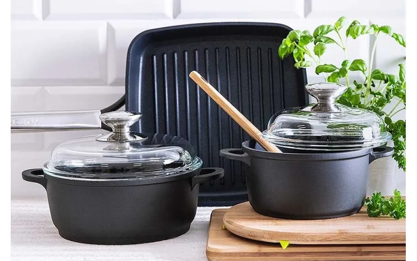 Ambition Garnek z pokrywą 1,25 L Taurus Hot