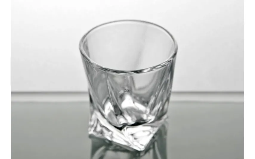Bohemia Kieliszek Quadro 55ml likier Discount
