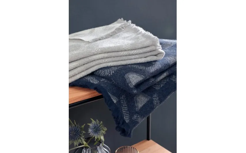 Biederlack Koc Shadow Blue 130 x 170cm 765659 Online