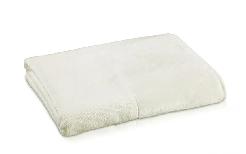 MOVE Ręcznik kremowy 80x150 cm BAMBOO LUXE Sale